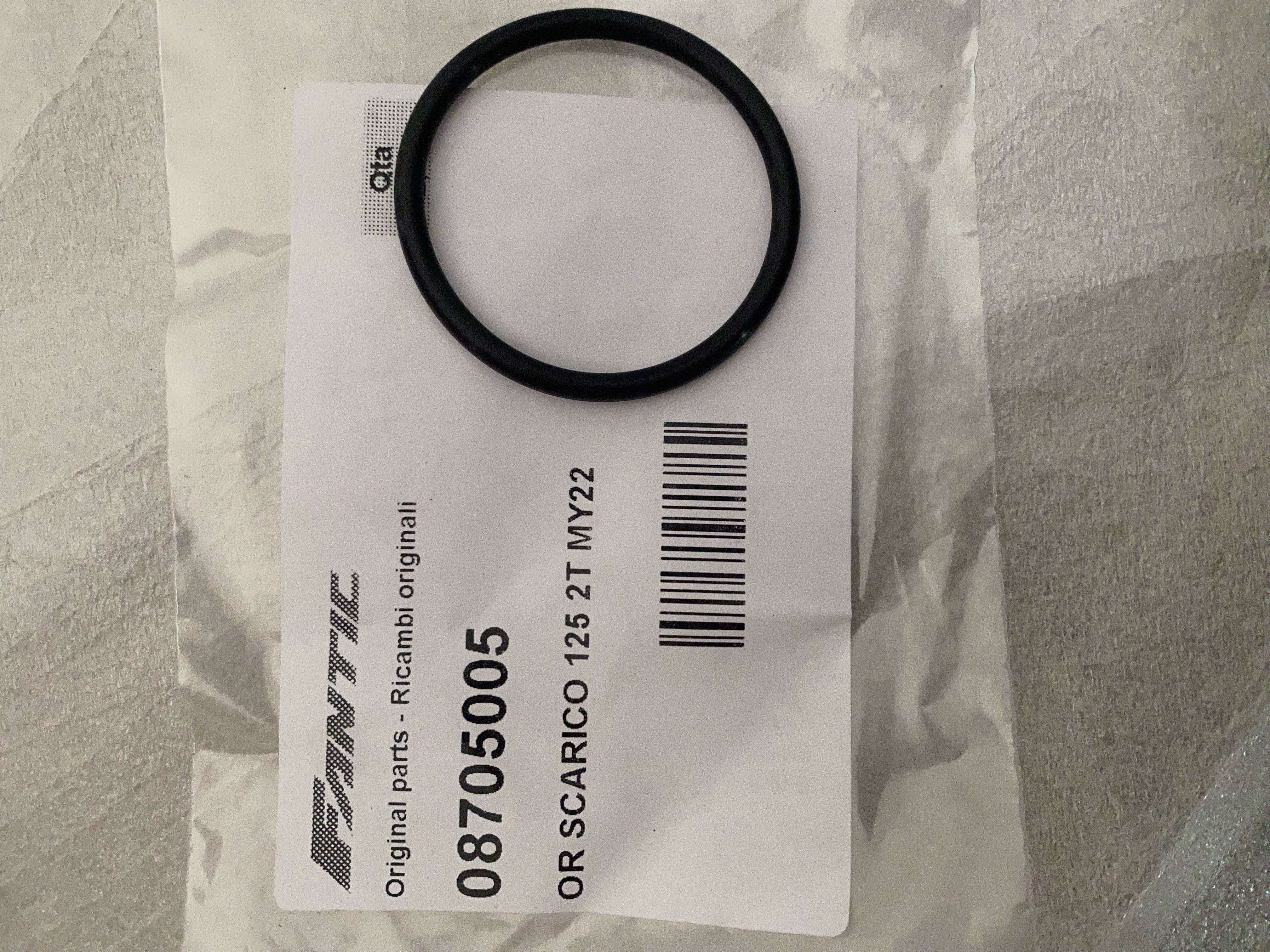 08705005_mzpE1qzcjo_SFCHJTYFIMAVAFGH.JPG